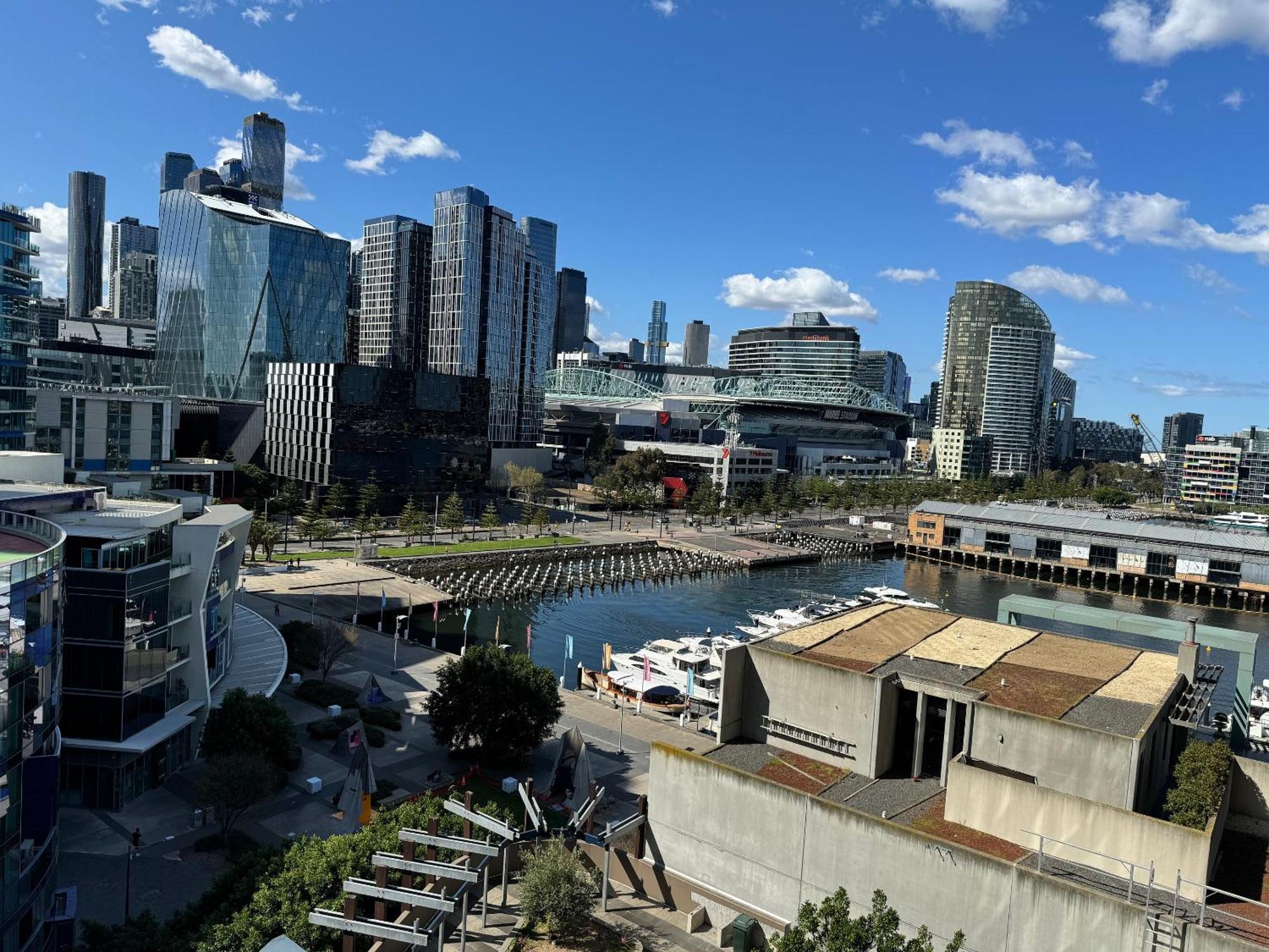 Akom At Docklands Melbourne Dış mekan fotoğraf